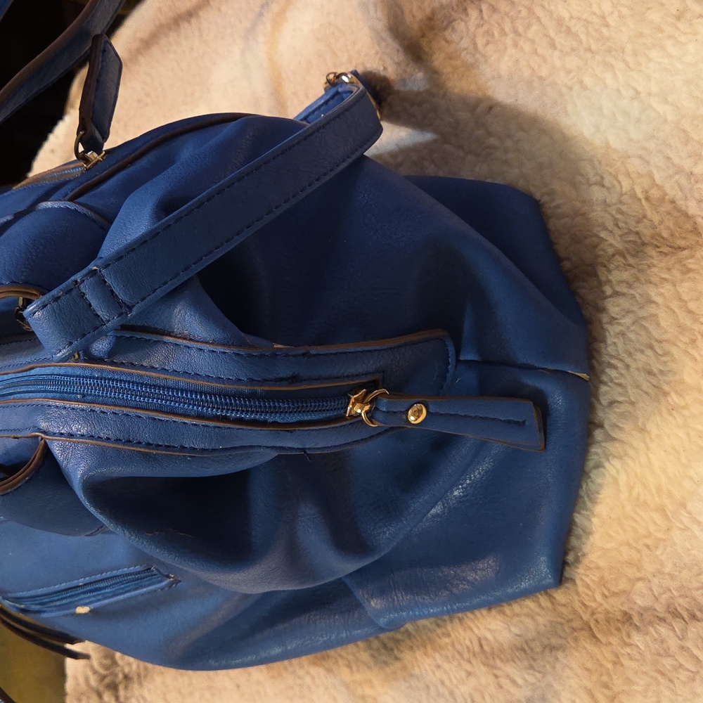 Sondra Roberts 2 Blue Leather Crossbody Satchel $300 Estimated Retail GUC - Picture 8 of 16